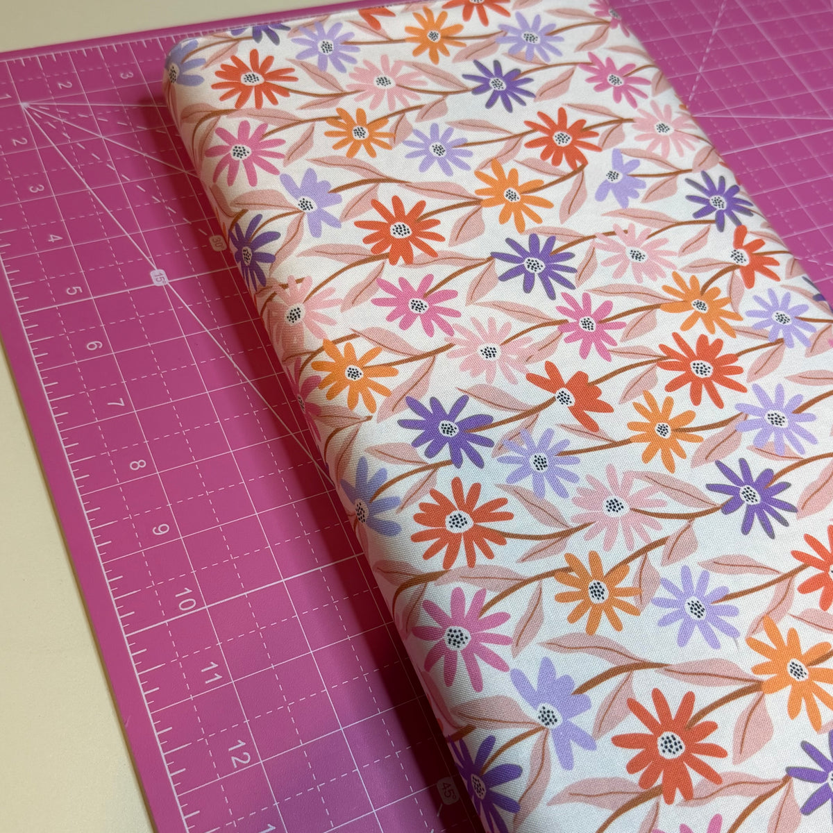 Dashwood Studios Sunset Daisy Quilting Cotton Fabric
